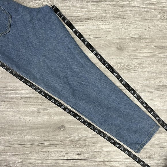 Nasty Gal US Size 8 High Rise Blue Distressed Straight Leg Boyfriend Jeans - Picture 5 of 7